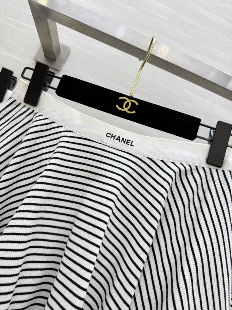 Костюм женский фото 6