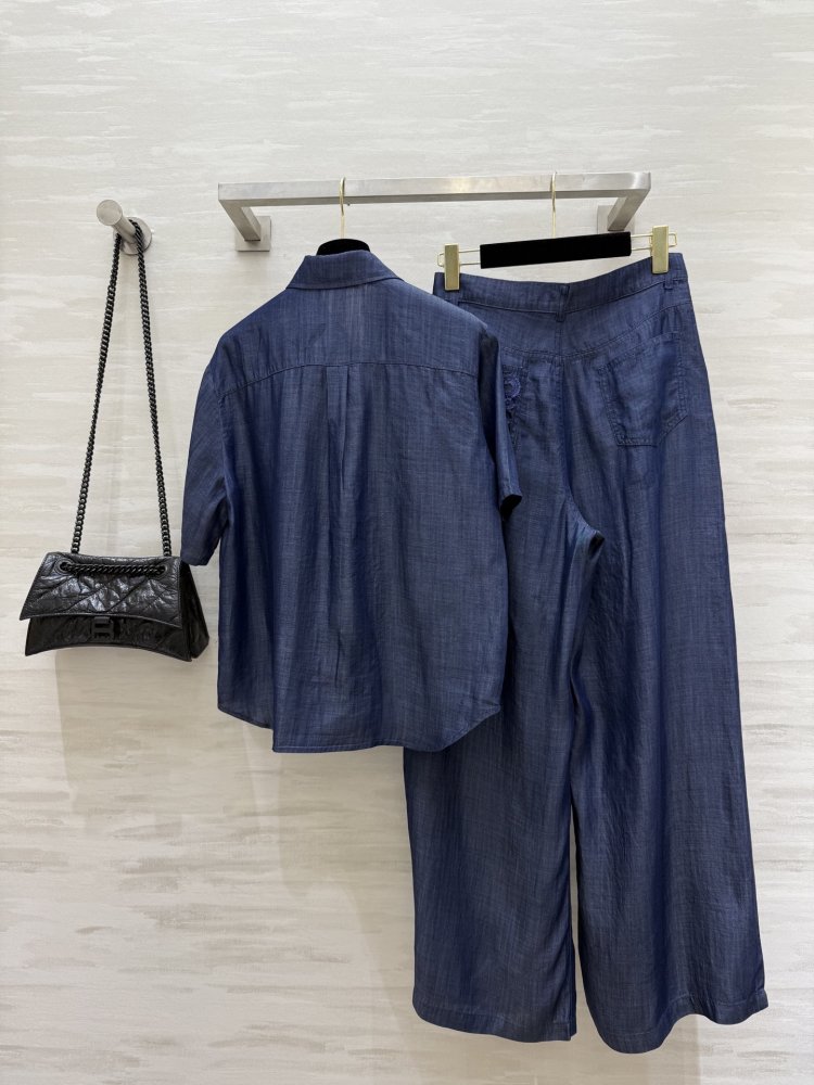 Костюм женский фото 6