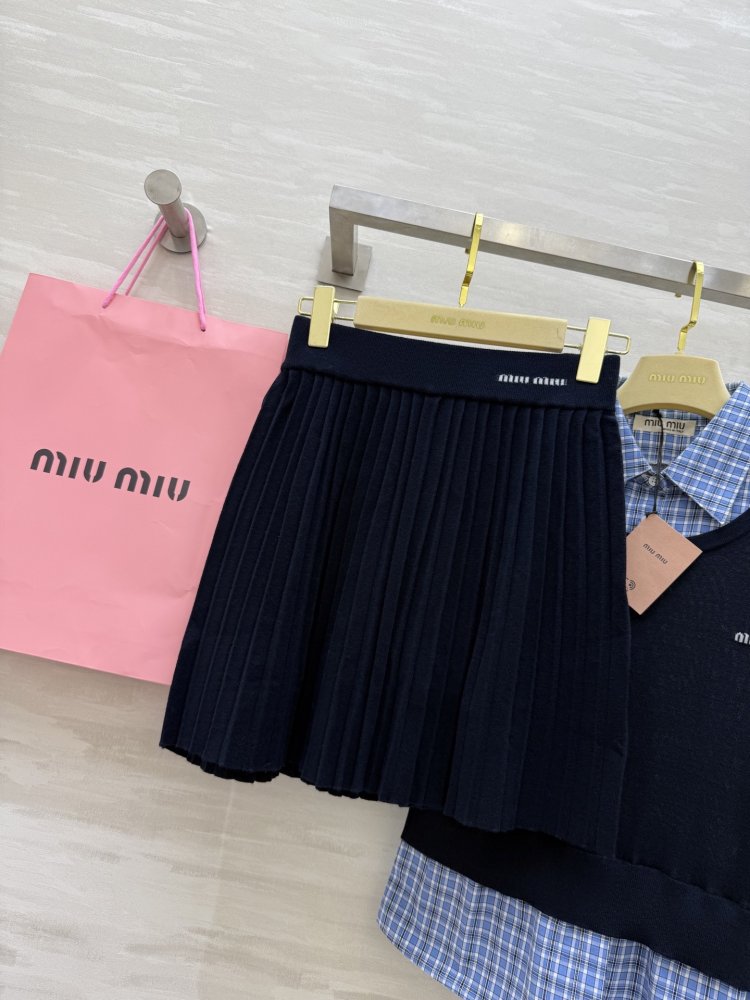 Костюм жіночий фото 6