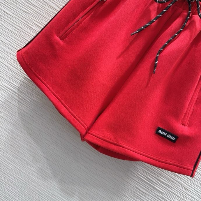 Костюм жіночий фото 6