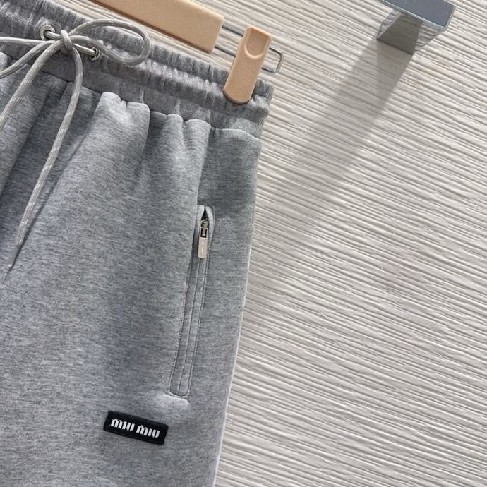 Костюм жіночий фото 6