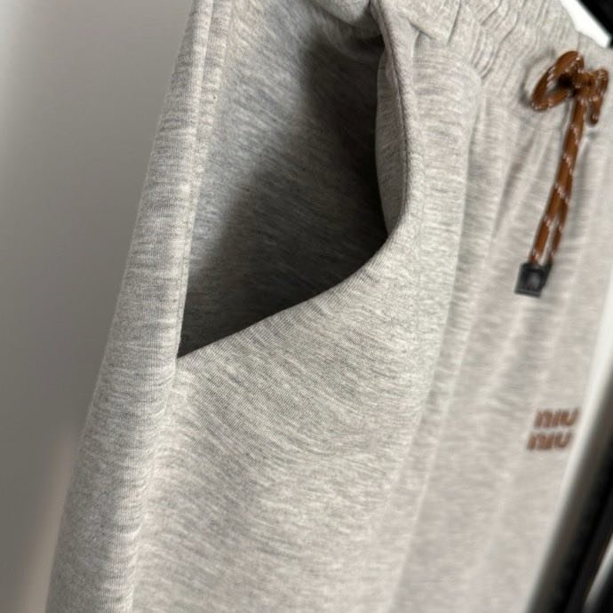 Костюм жіночий фото 6