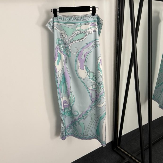 Костюм женский фото 6