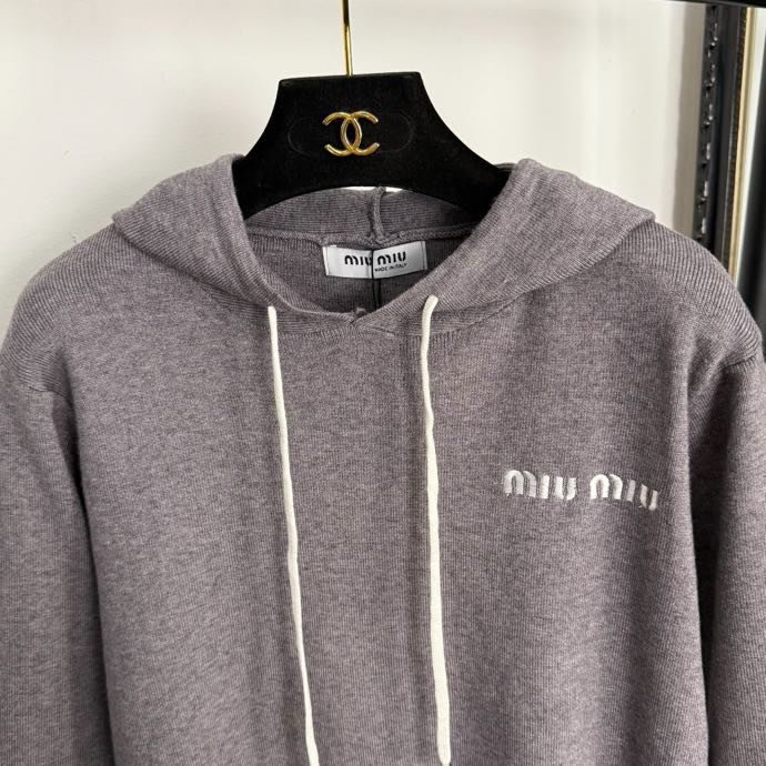 Costume female фото 6