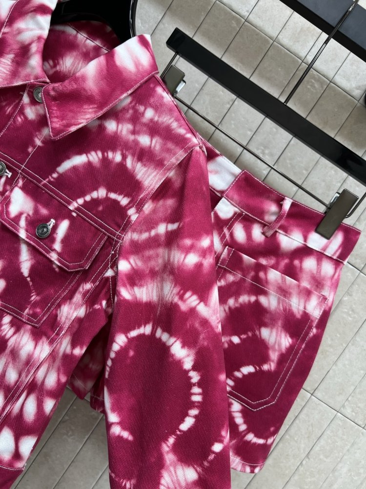 Костюм женский фото 6