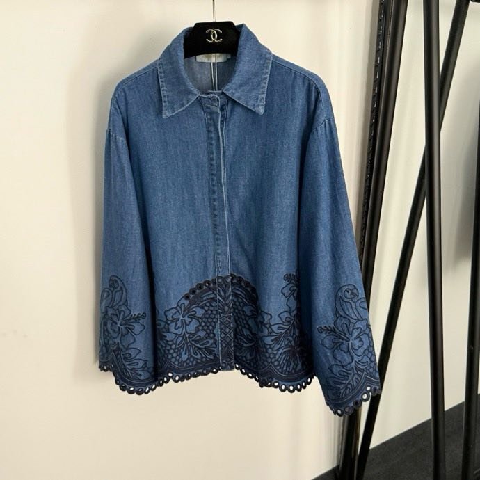 Costume female фото 6