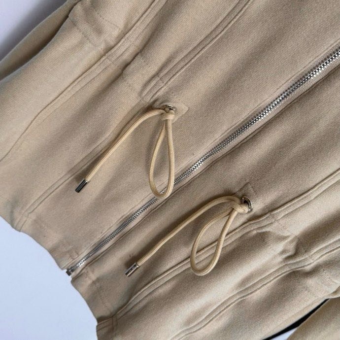 Costume female фото 6