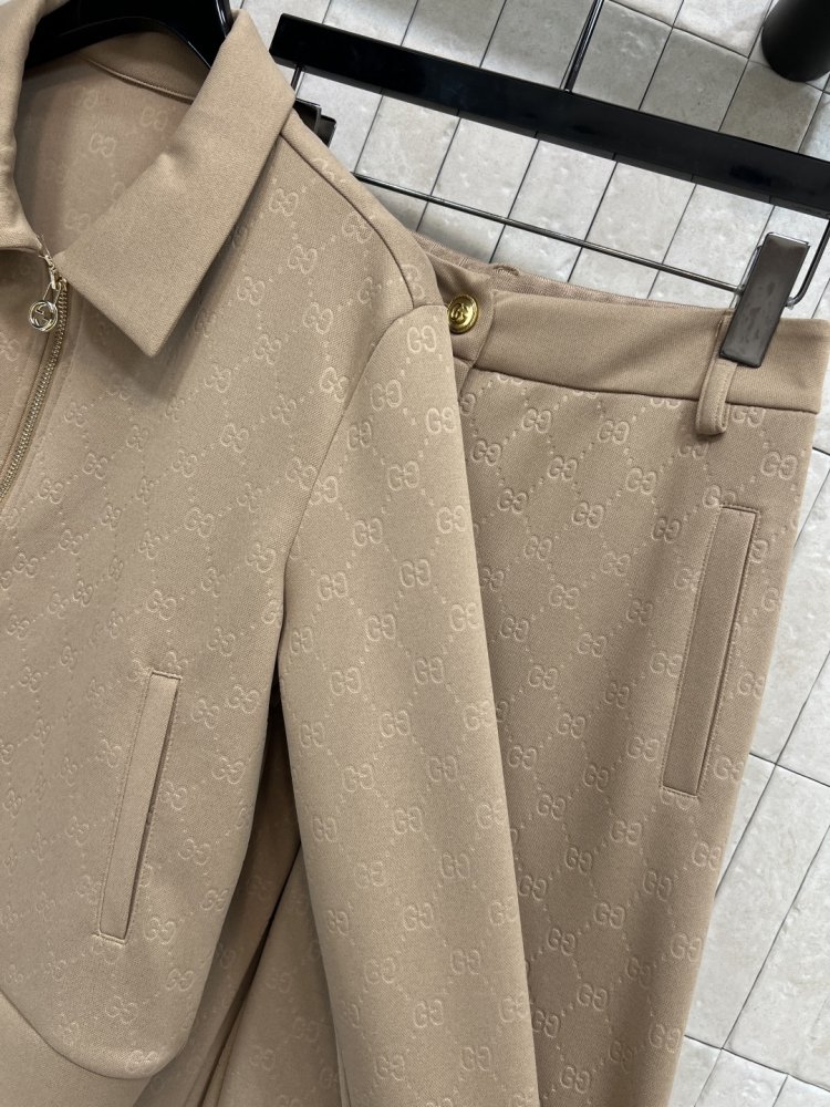 Costume female фото 6