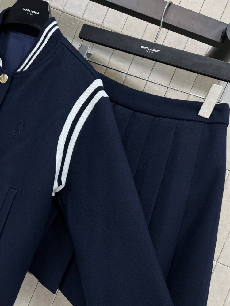 Костюм жіночий фото 6