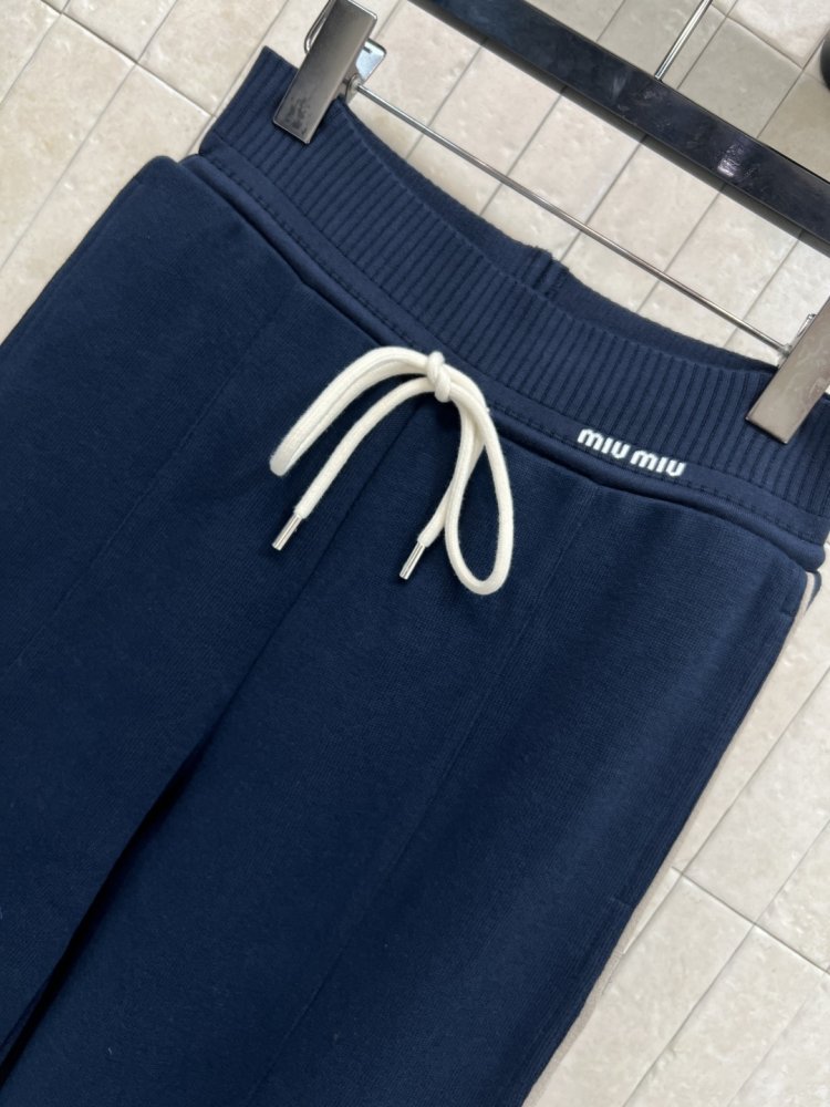 Костюм женский фото 6