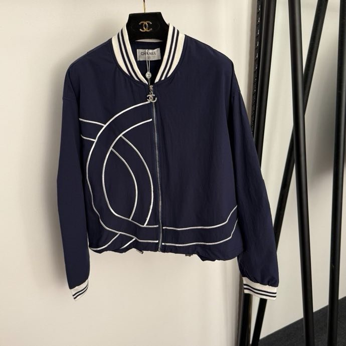 Костюм женский фото 6