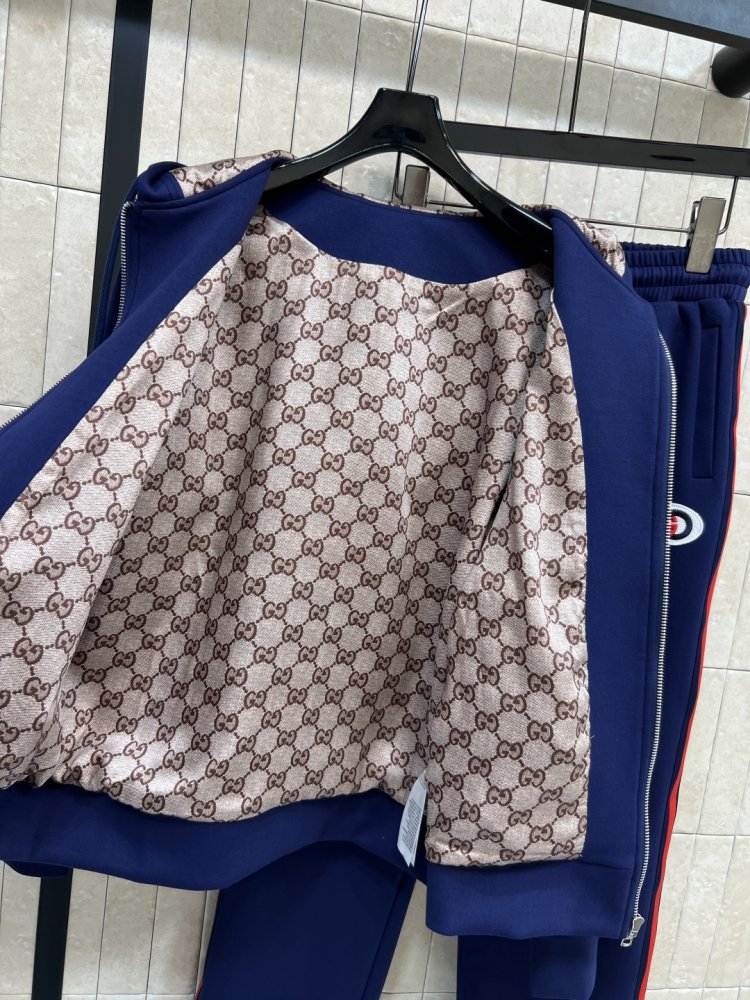 Костюм женский фото 6