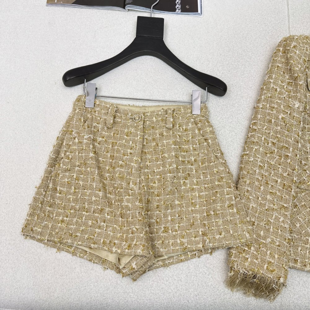 Costume female фото 6