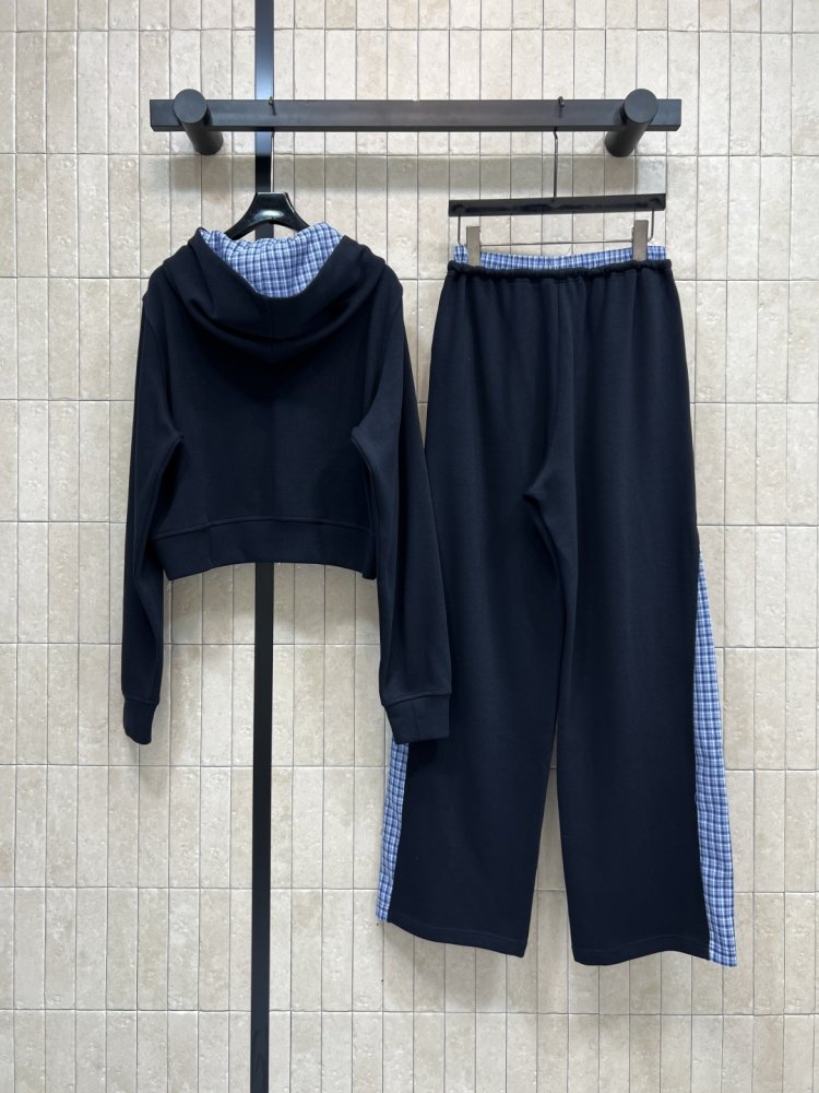 Costume female фото 6