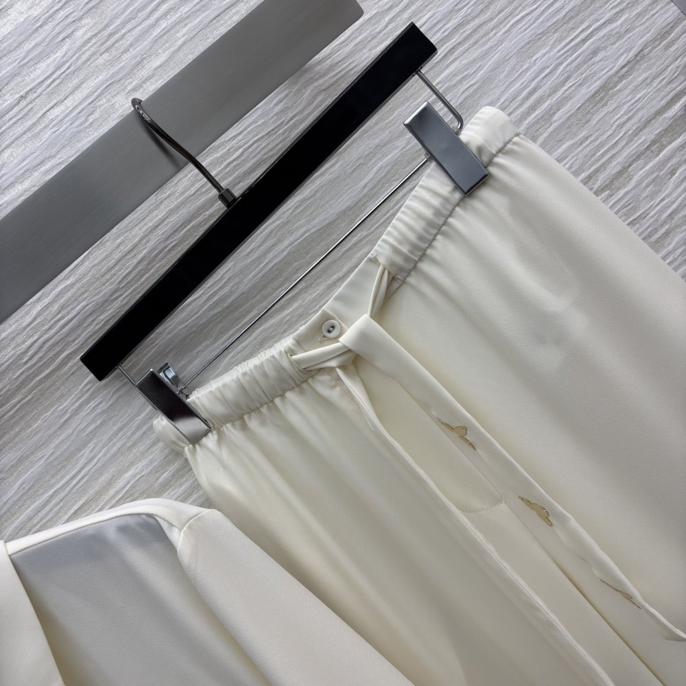 Костюм жіночий фото 6