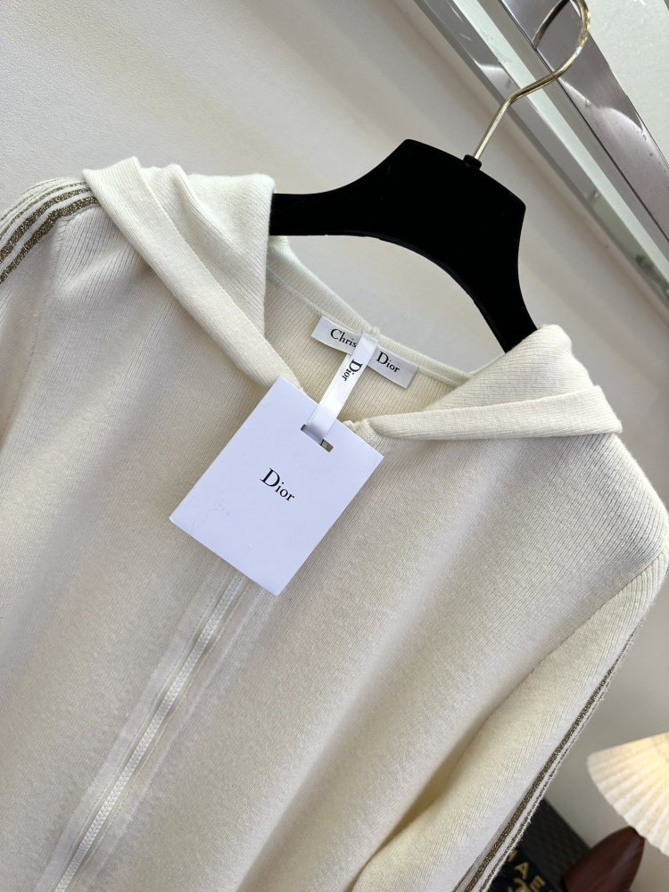 Костюм жіночий фото 6