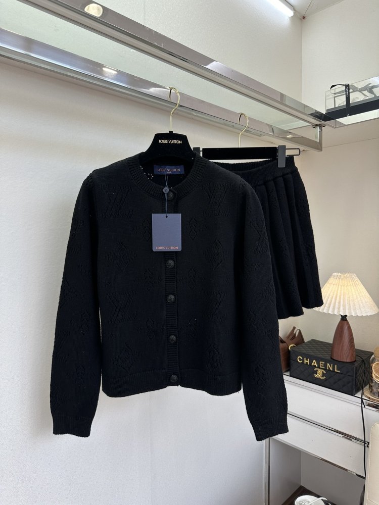 Costume female фото 6