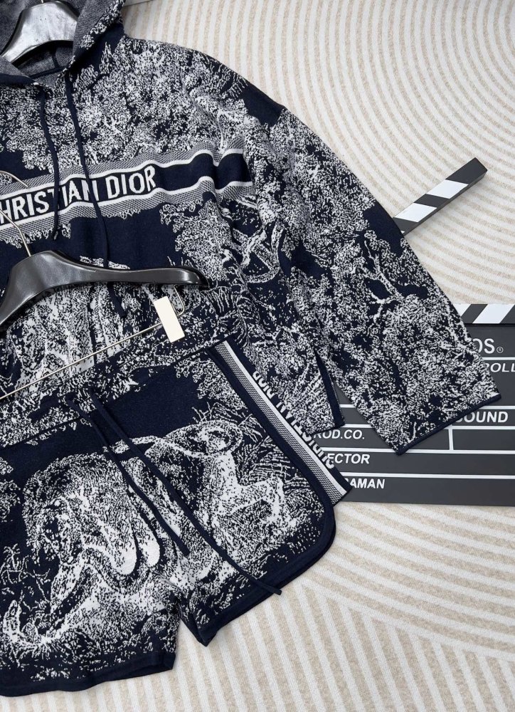 Костюм жіночий фото 6