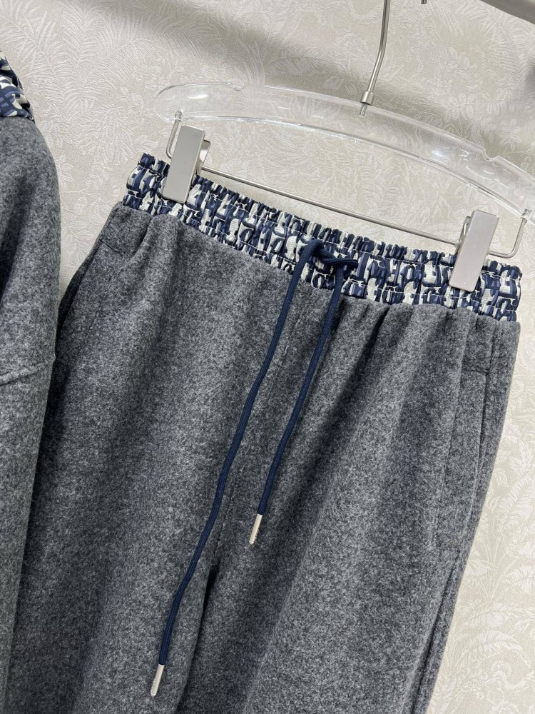 Costume female фото 6