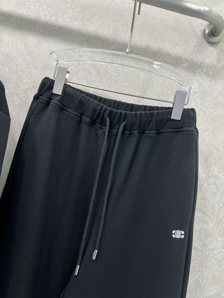 Костюм женский фото 6