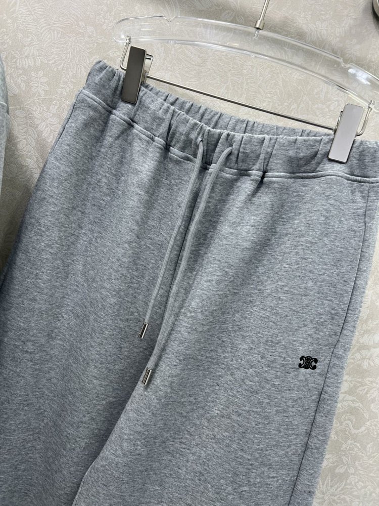 Костюм женский фото 6