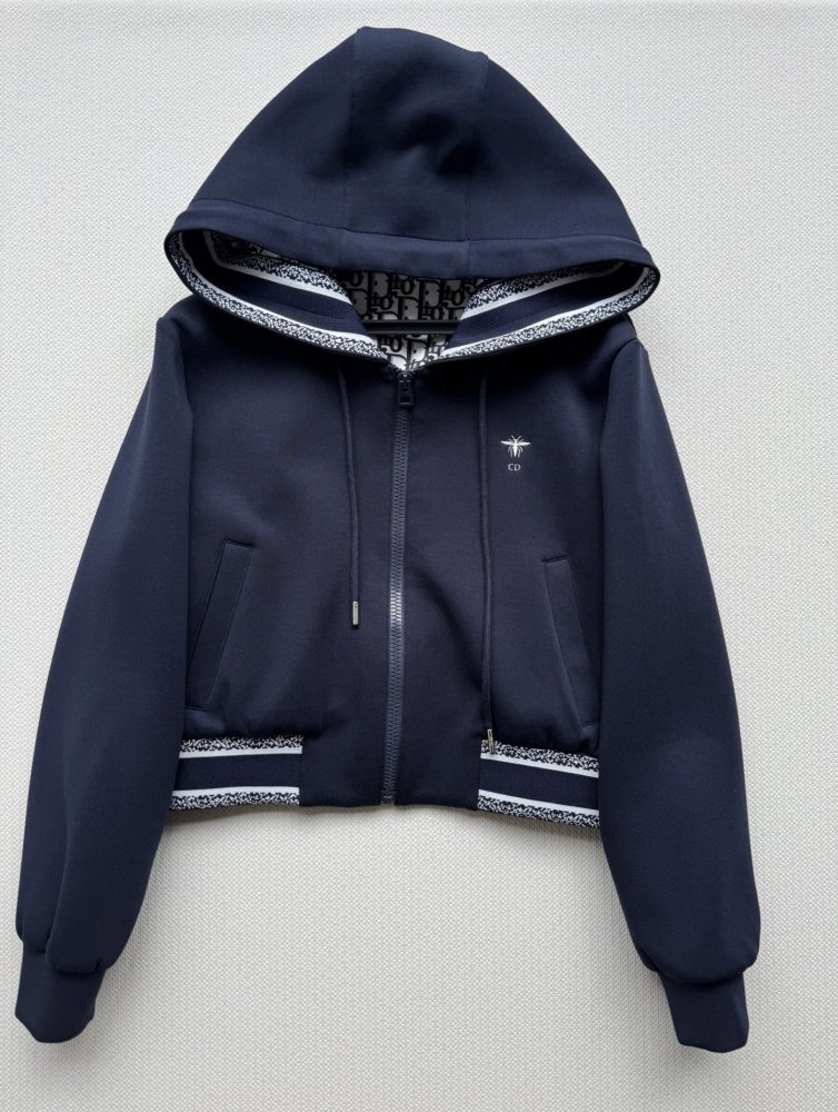 Костюм женский фото 6