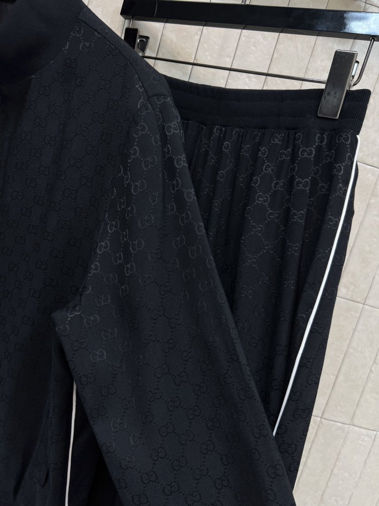 Костюм женский фото 6