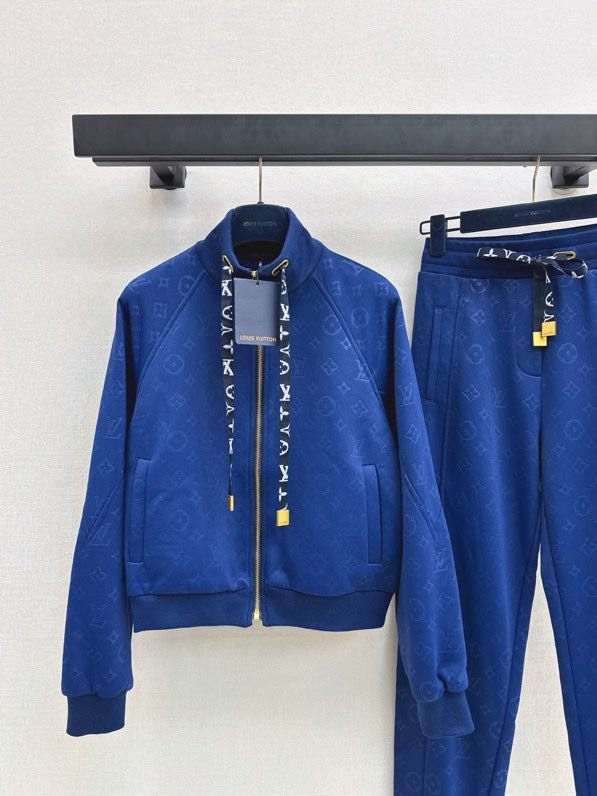 Costume female фото 6