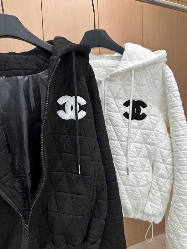 Костюм женский фото 6