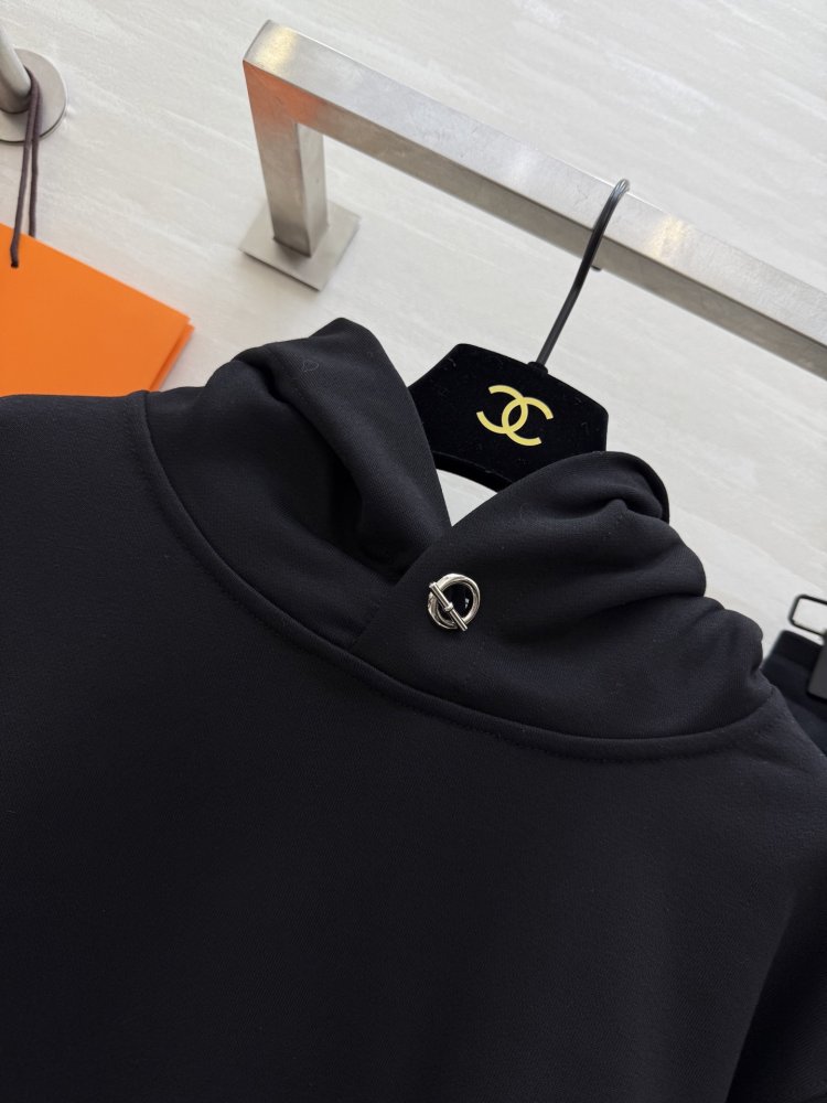 Костюм женский фото 6