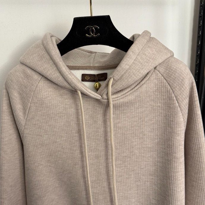 Костюм женский фото 6