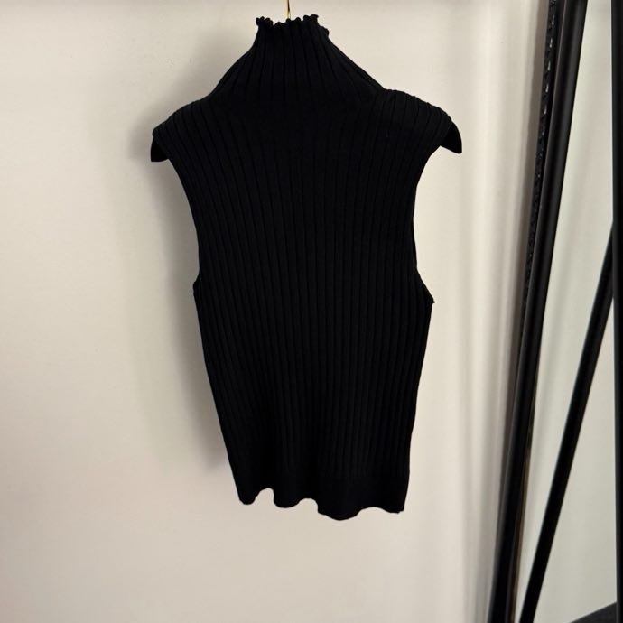 Костюм женский фото 6