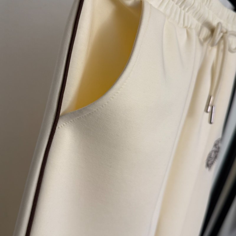 Костюм жіночий фото 6