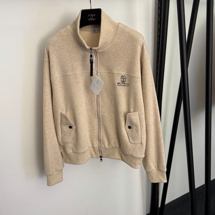 Costume female фото 6