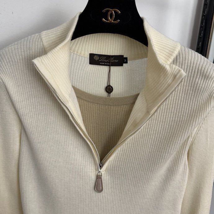 Costume female фото 6