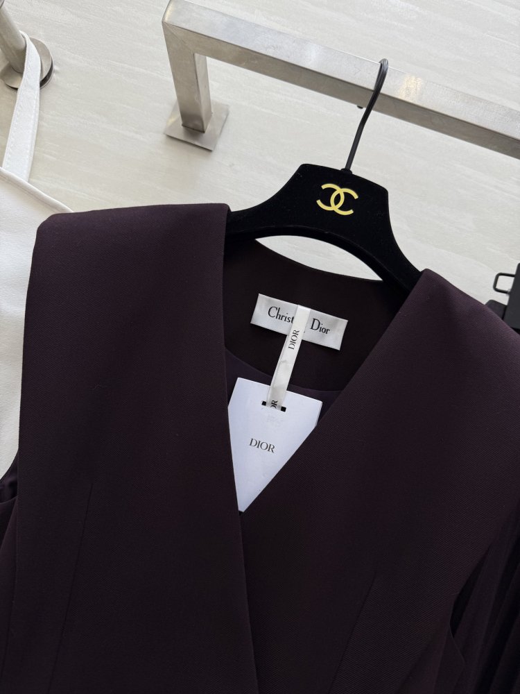 Costume female фото 6