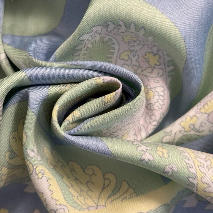 Костюм женский фото 7