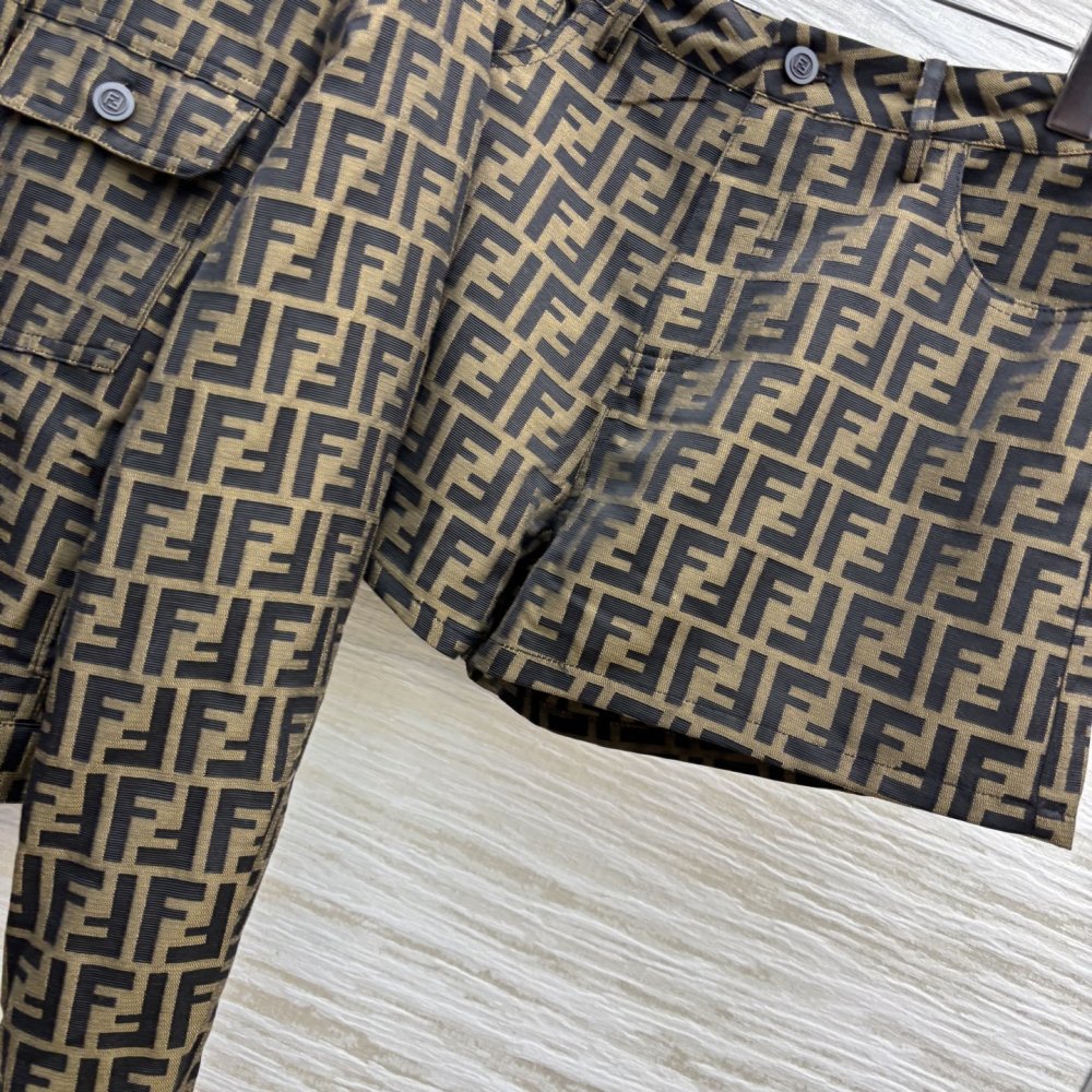 Костюм женский фото 7