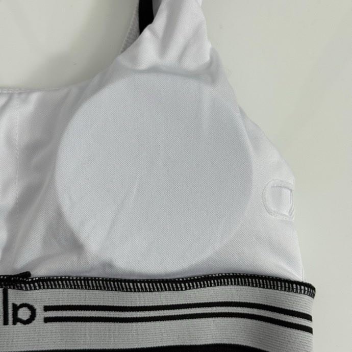 Костюм женский фото 7