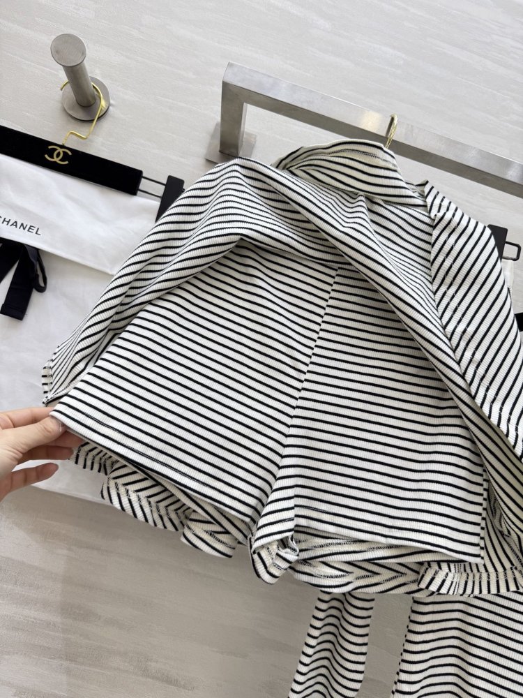 Костюм женский фото 7