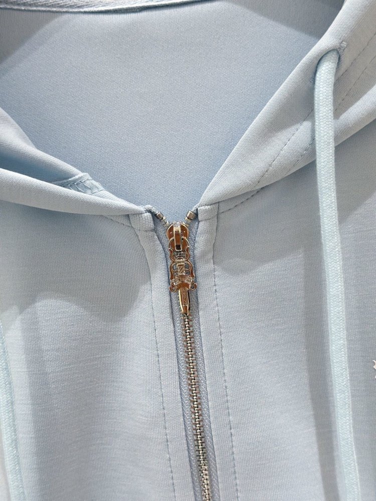 Костюм жіночий фото 7