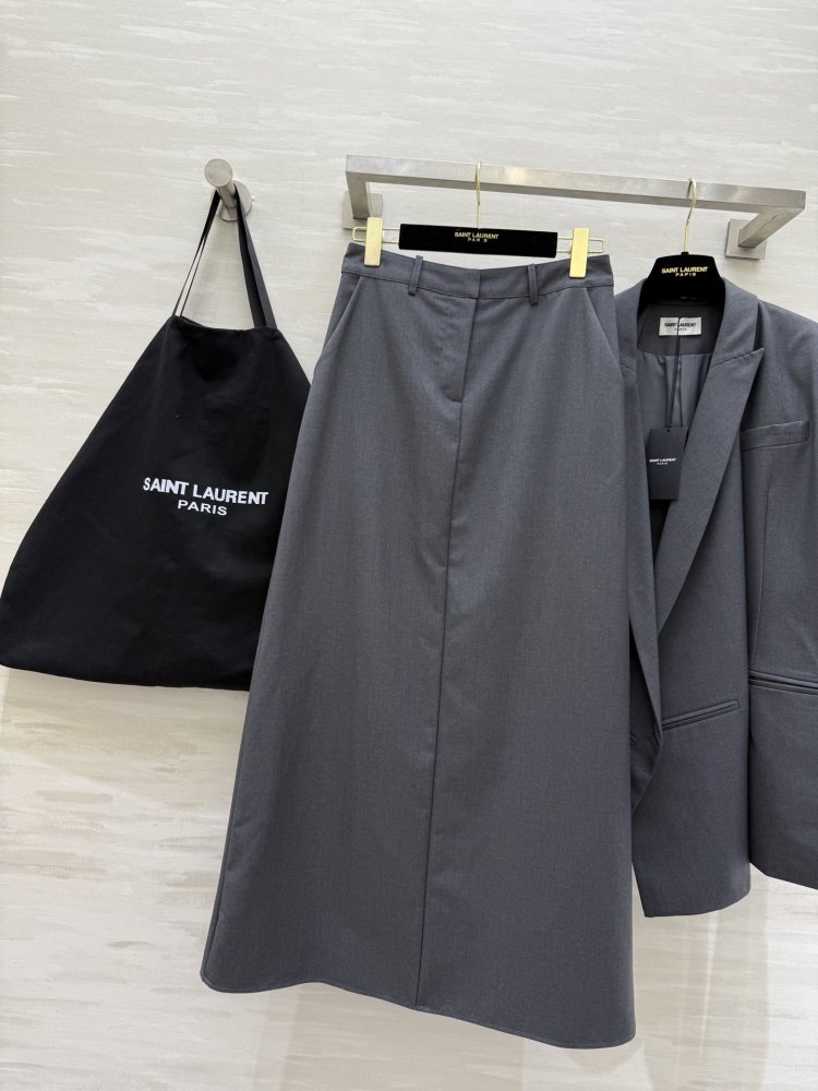 Костюм женский фото 7