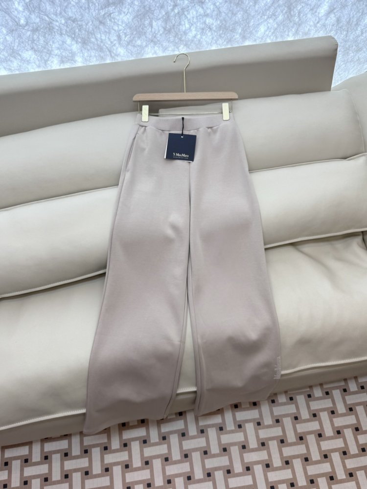 Costume female фото 7