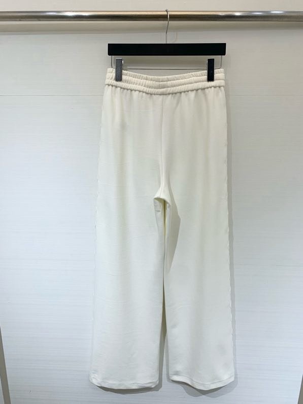 Костюм женский фото 7