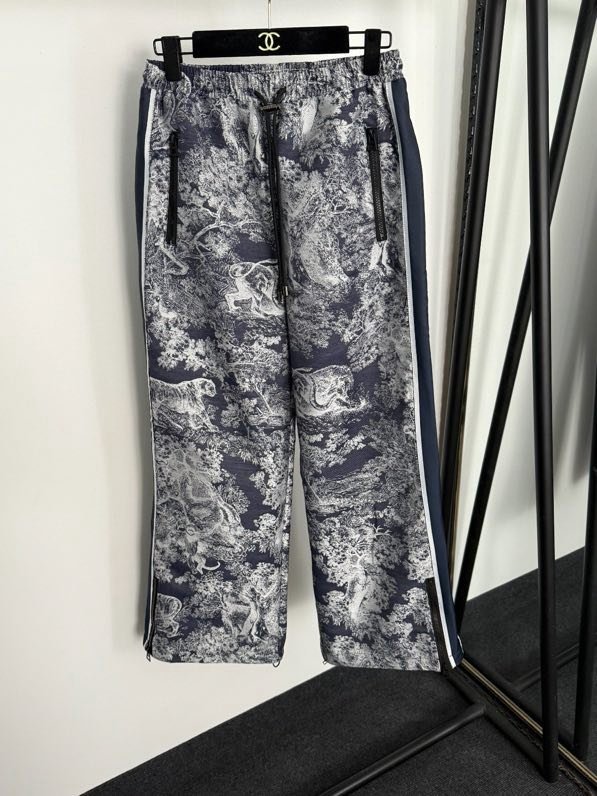 Костюм женский фото 7