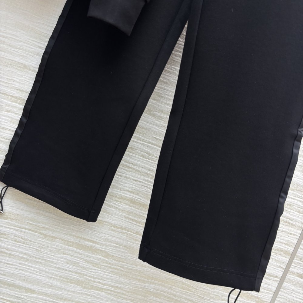 Костюм жіночий фото 7