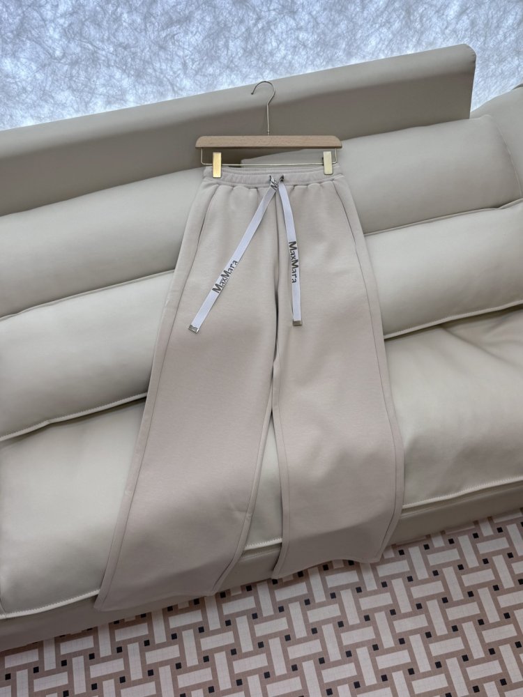 Костюм жіночий фото 7