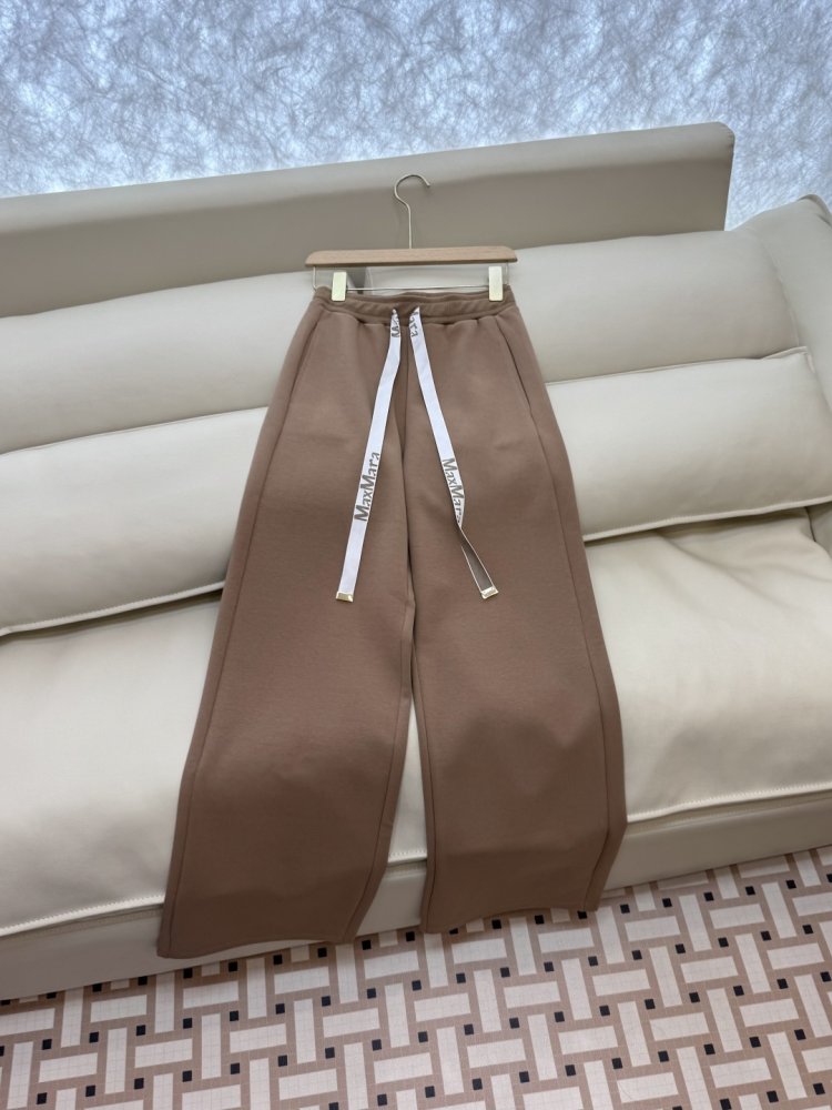 Костюм жіночий фото 7