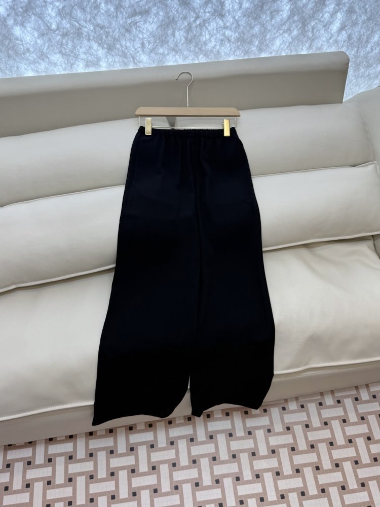 Костюм жіночий фото 7