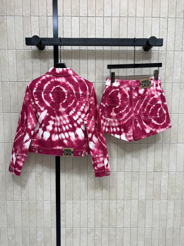 Костюм женский фото 7